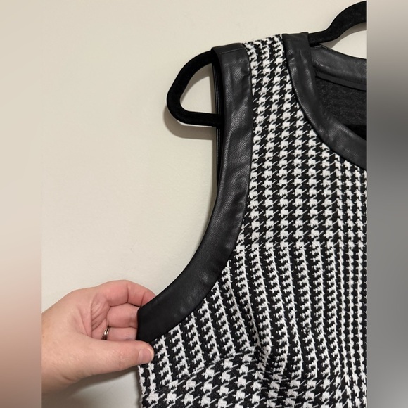 DKNY Black White Houndstooth Sheath Dress Size 16 NWT Classic Capsule Office - Picture 5 of 6